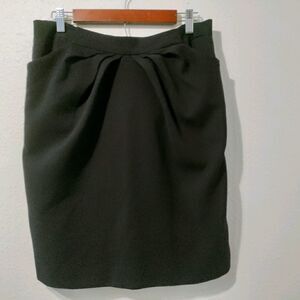 Black skirt 